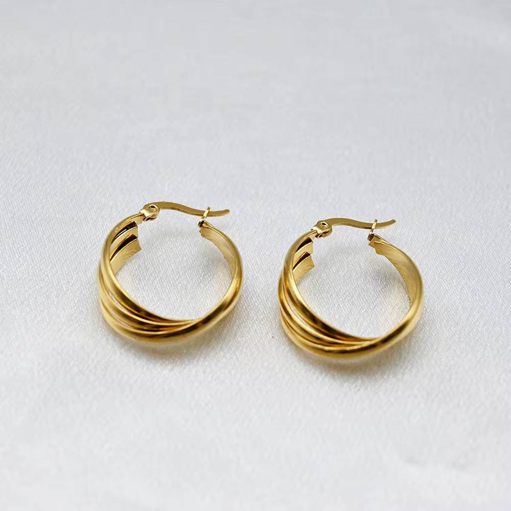 اقراط دائرية