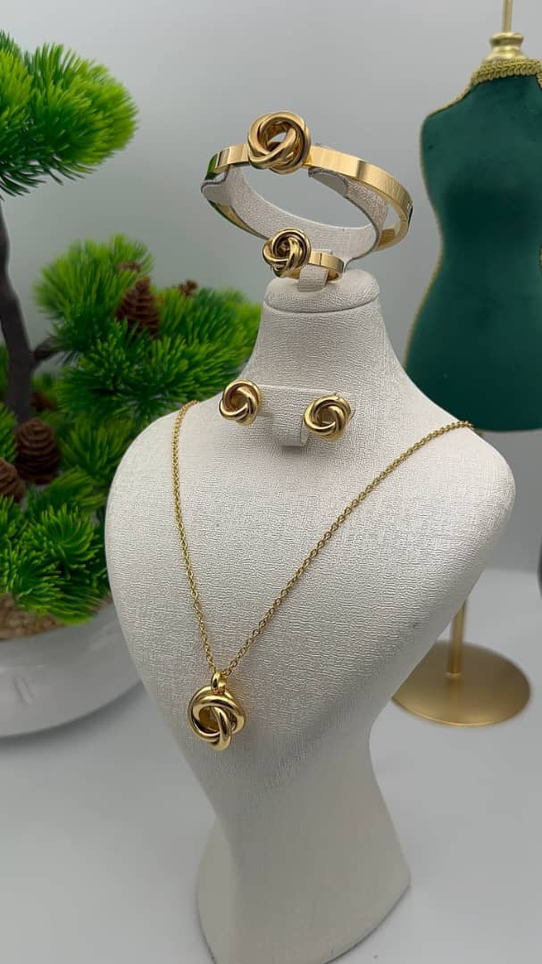 parure Tiffany Kont Dorée en Acier Inoxydable